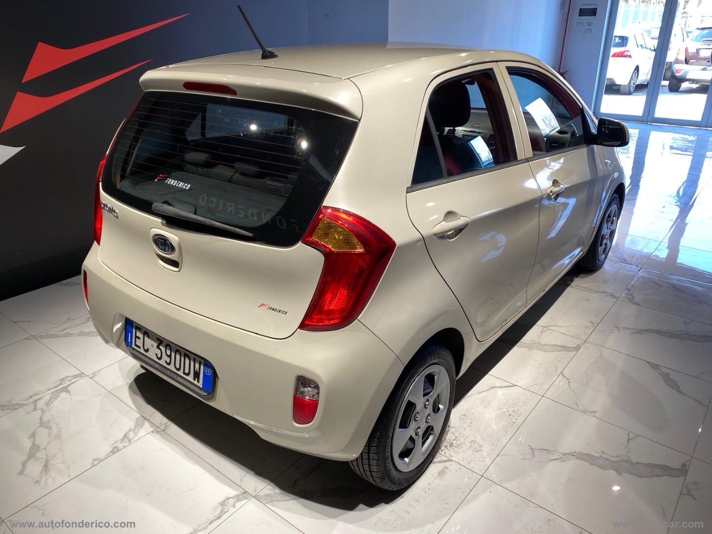 Picanto 1.0 12V 5p. Style - immagine 14