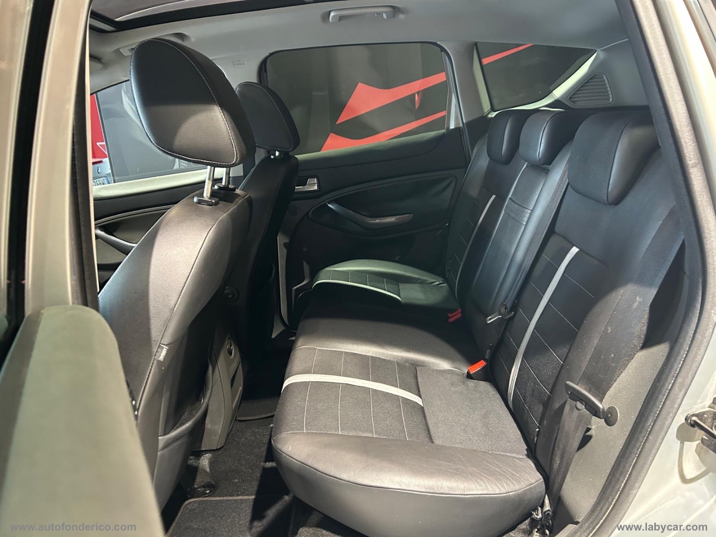 Kuga 2.0 TDCi 136 CV 4WD Titanium - immagine 14