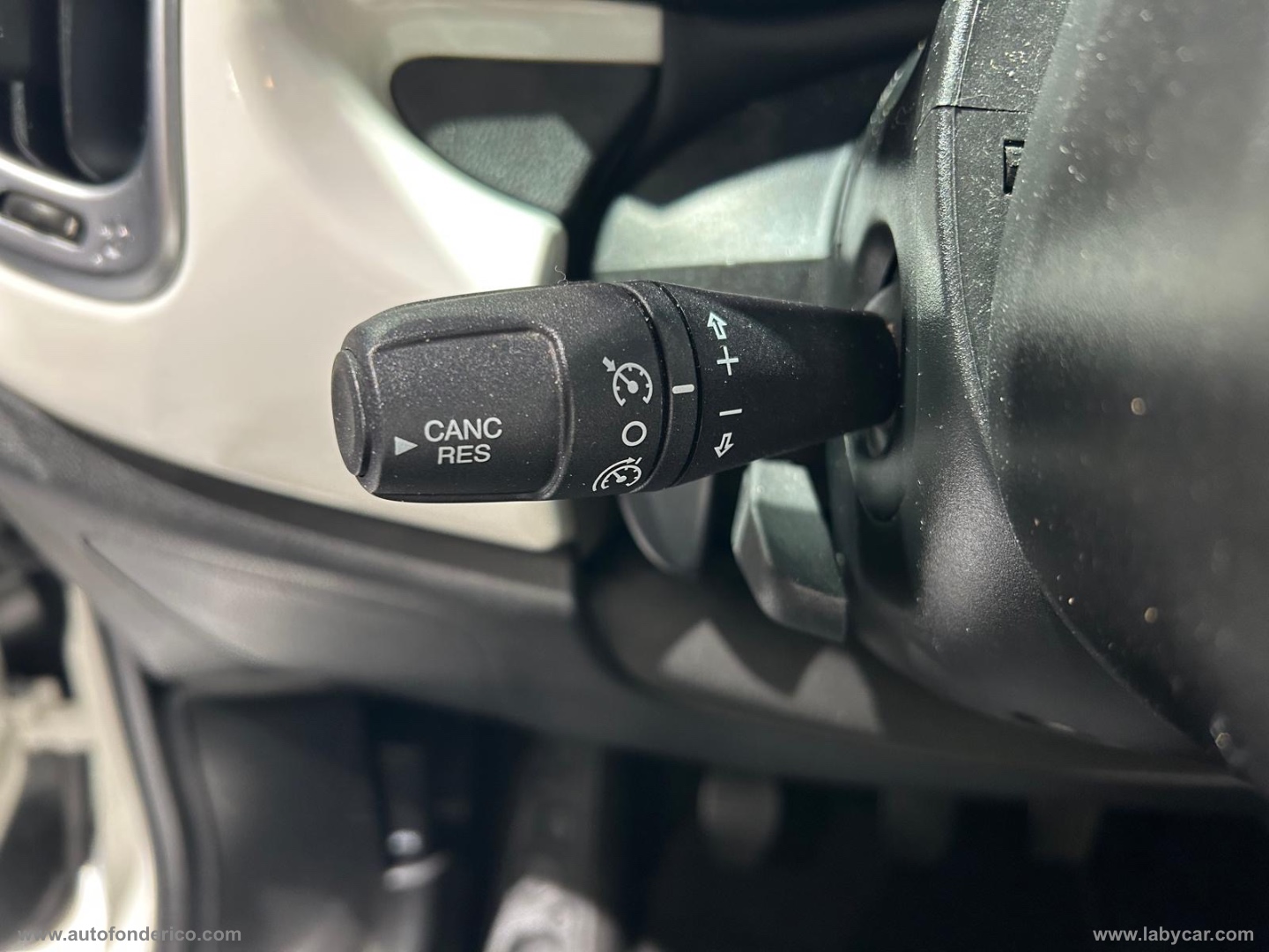 500L 1.6 MJT 105 CV Trekking - immagine 14