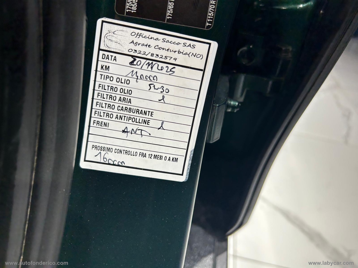Mini Cooper D 5 porte - immagine 14
