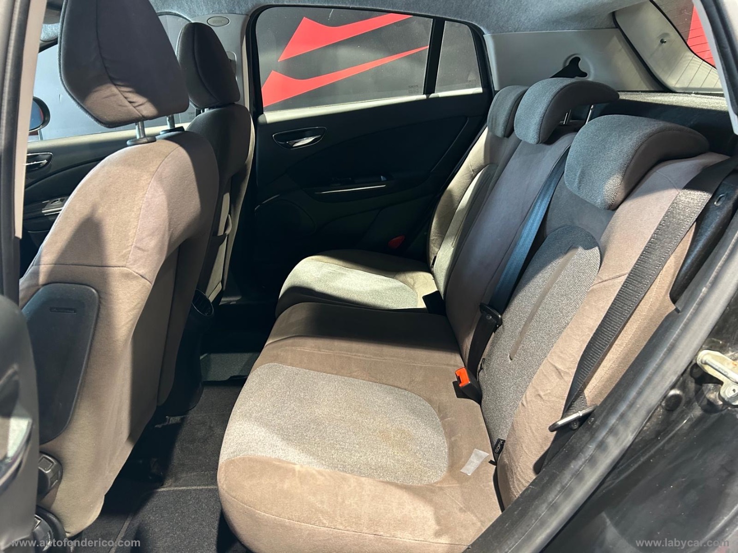 Bravo 1.9 MJT 150 CV Dynamic - immagine 14