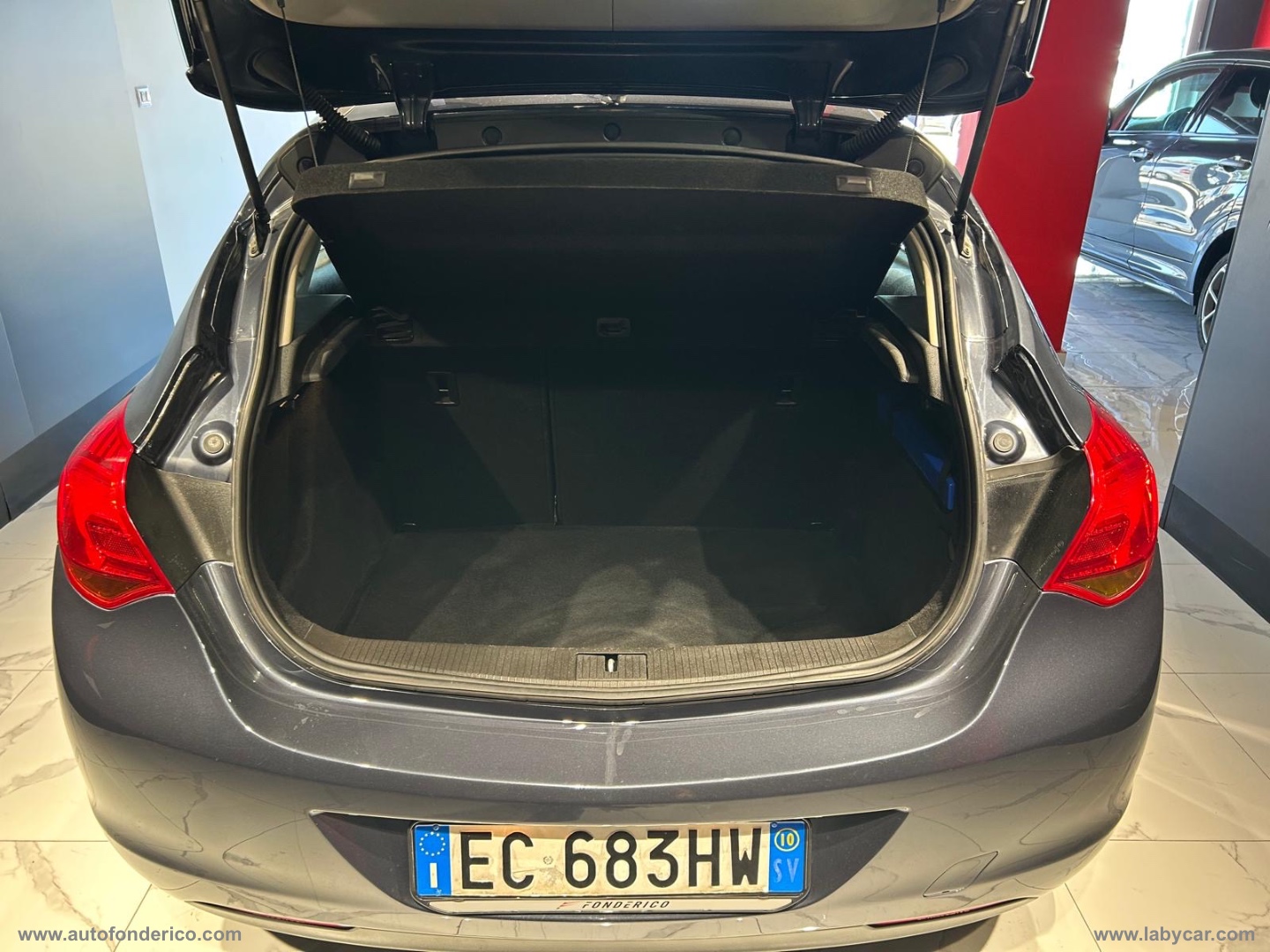 Astra 1.4 100 CV 5p. Cosmo - immagine 14