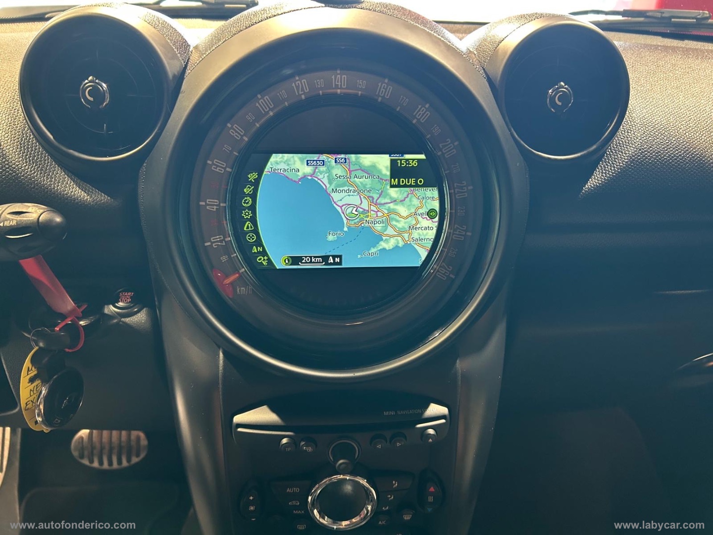 Mini Cooper SD Countryman ALL4 - immagine 14
