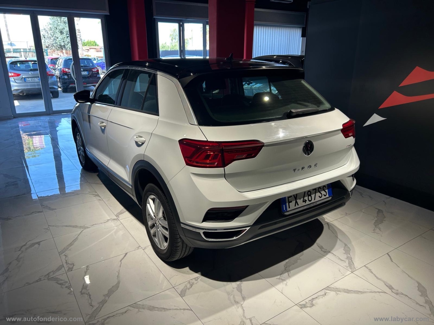 T-Roc 1.6 TDI SCR Style BlueMotion Tech. - immagine 14
