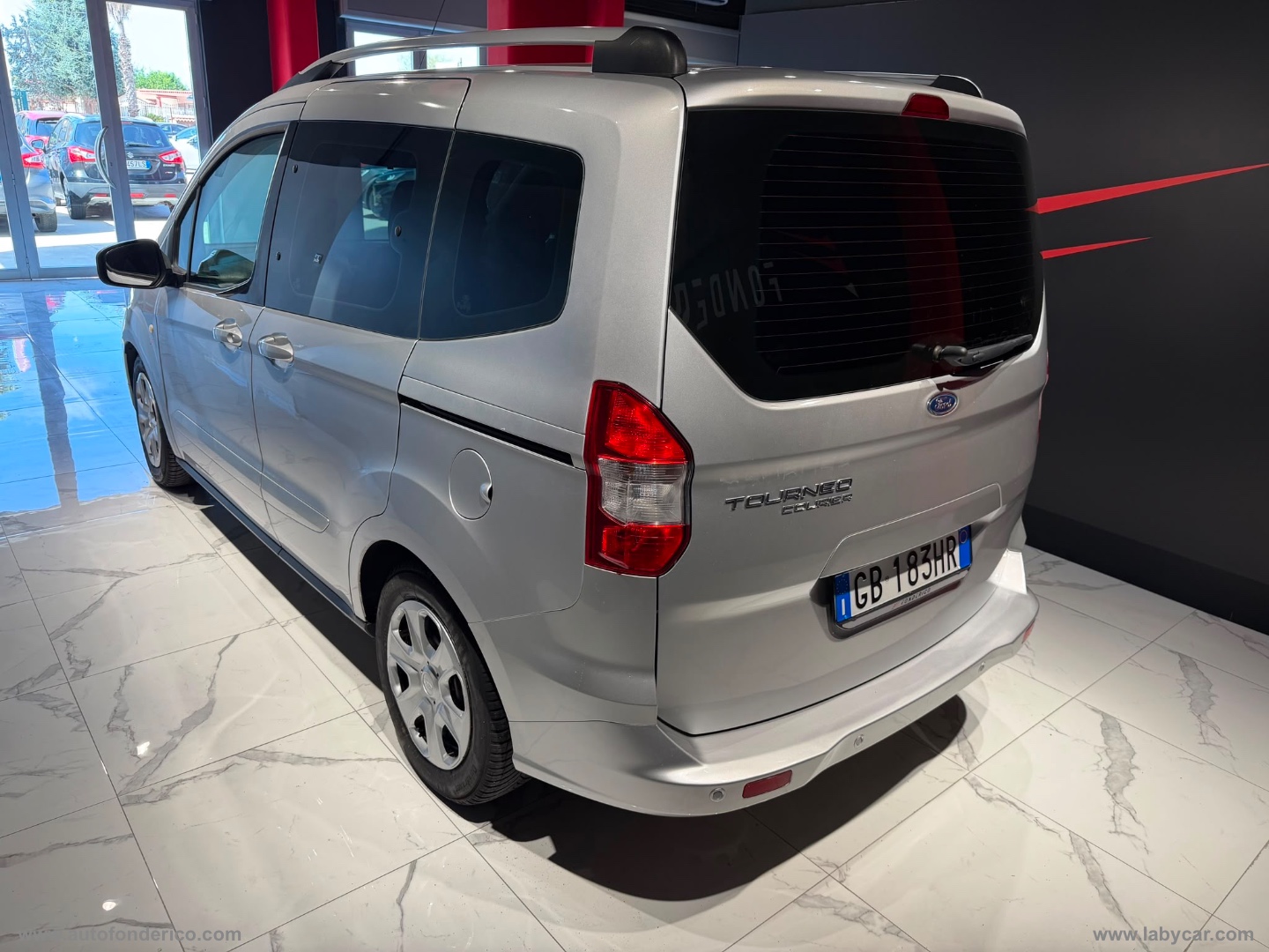 Tourneo Courier 1.5 TDCI 75 CV S&S Plus - immagine 14