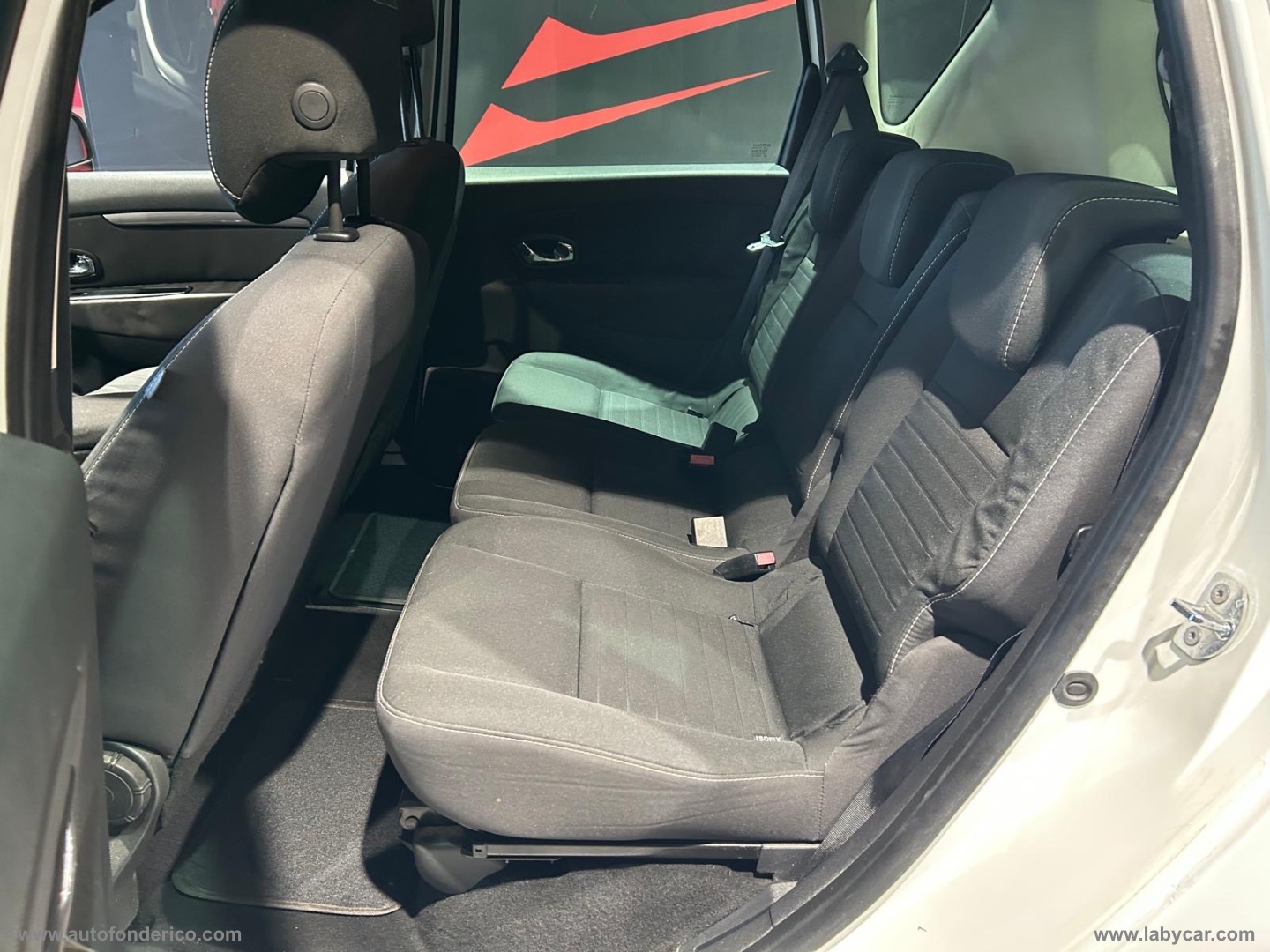 Scénic XMod 1.5 dCi 110 CV S&S Limited - immagine 14