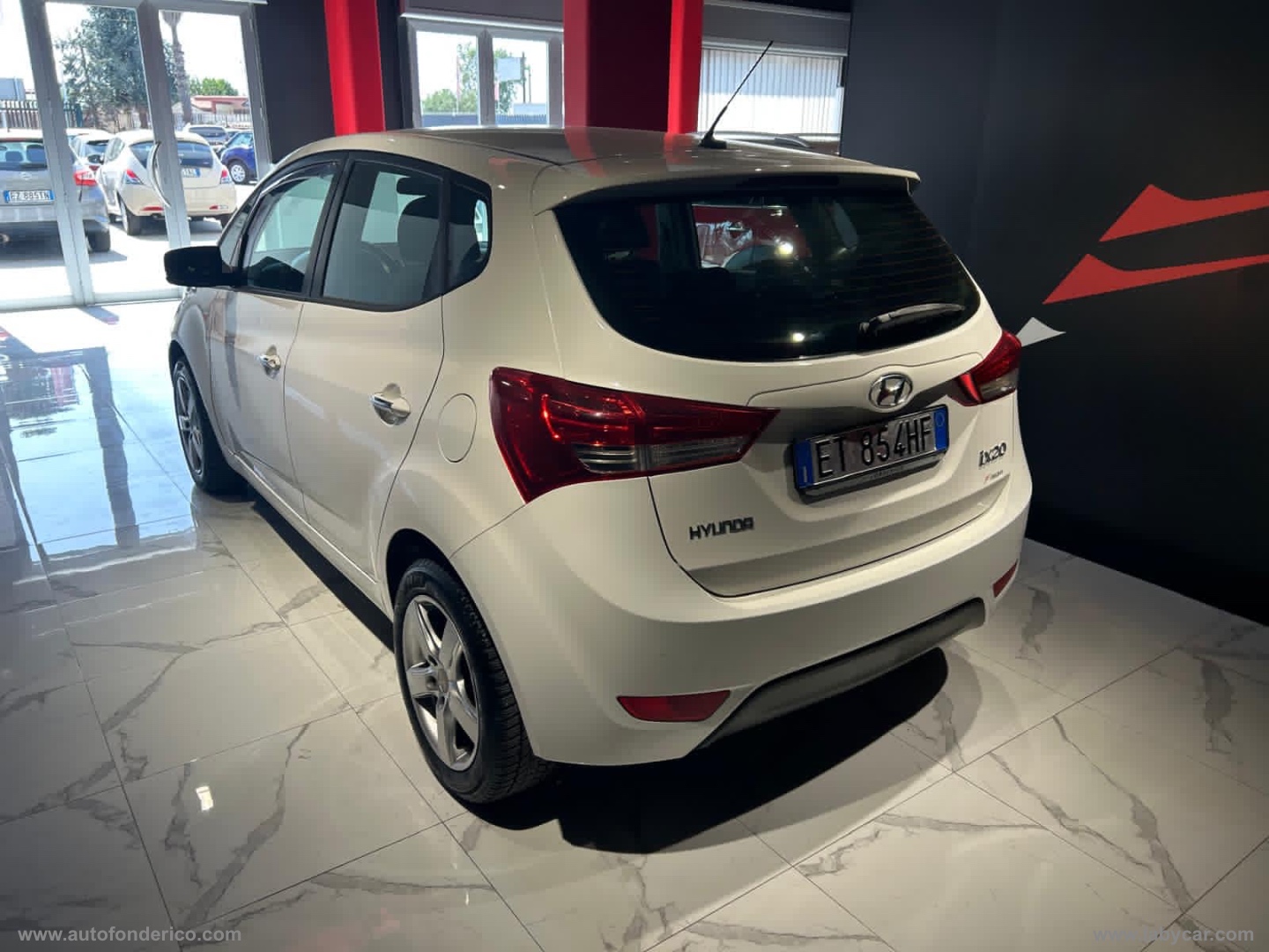ix20 1.4 CRDI 90 CV Style - immagine 14