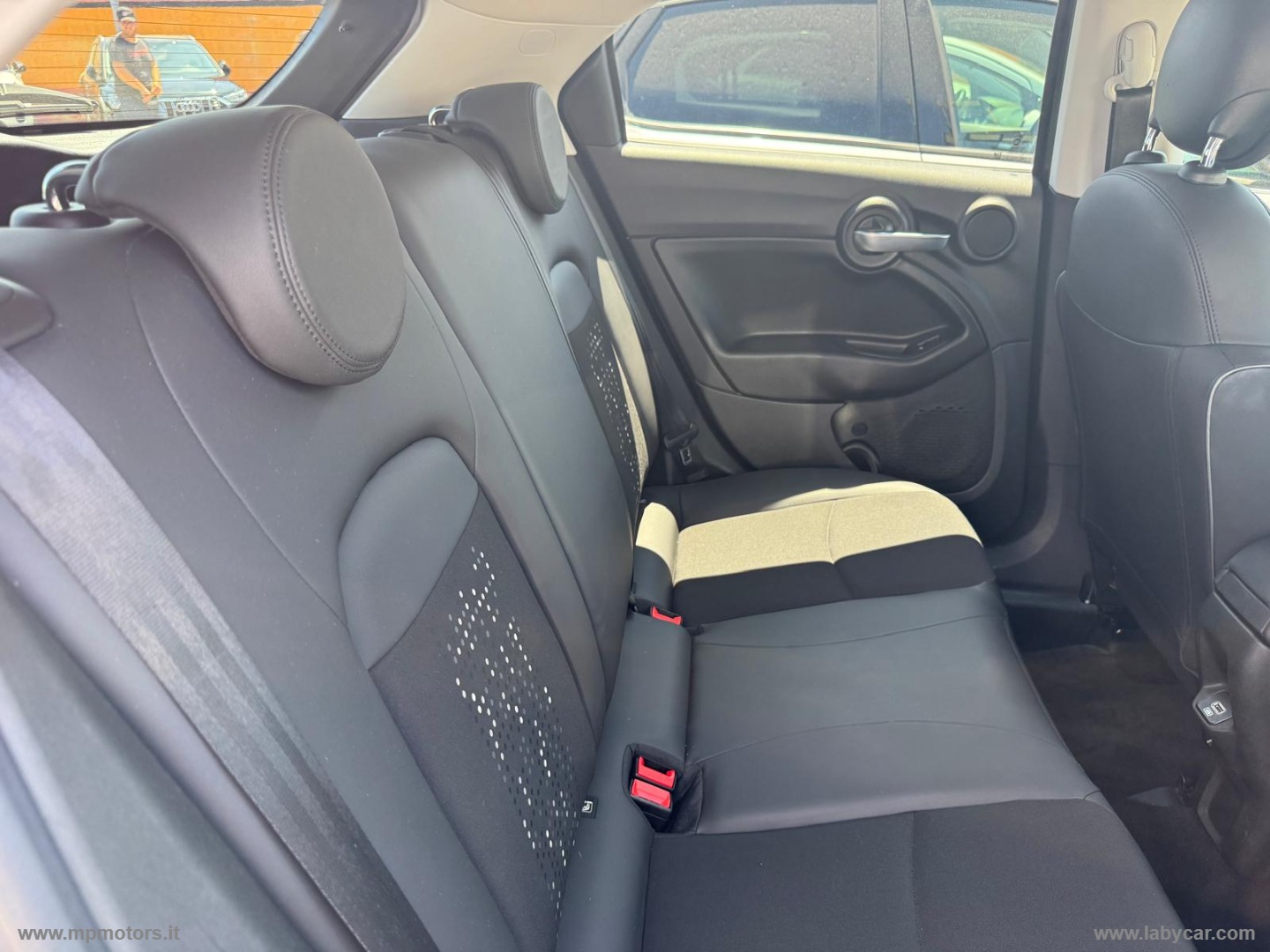 500X CONNECT 1.0 T3 120CV - immagine 14