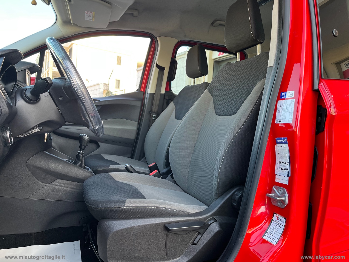 Tourneo Courier 1.5 TDCI 75 CV Sport - immagine 14