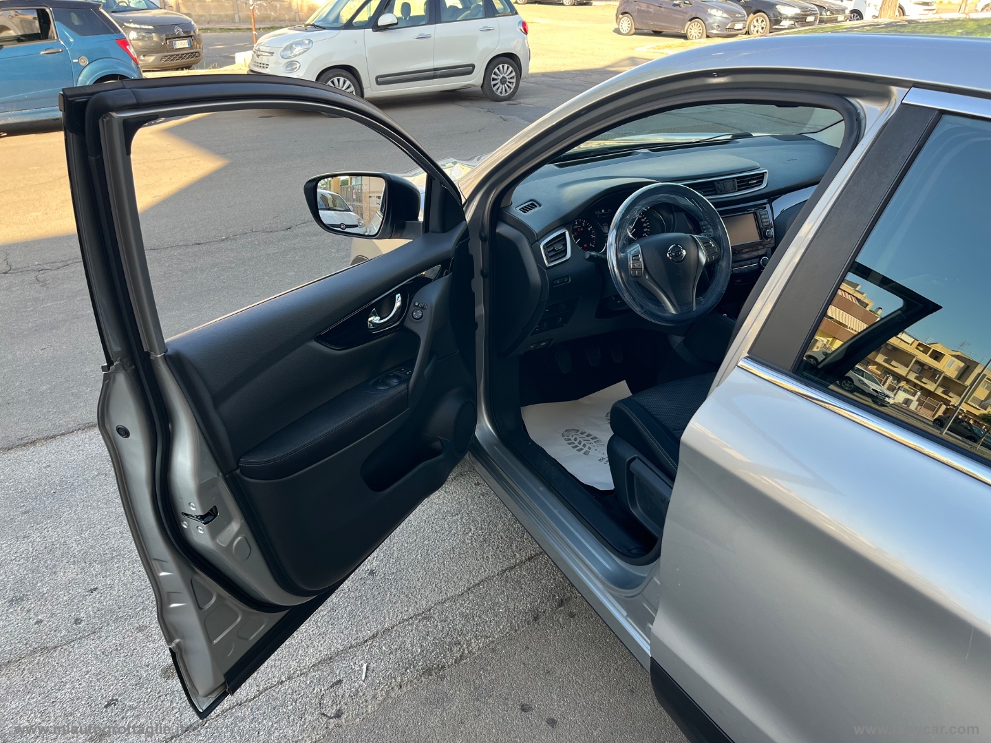 Qashqai 1.2 DIG-T Business COME NUOVA - immagine 14