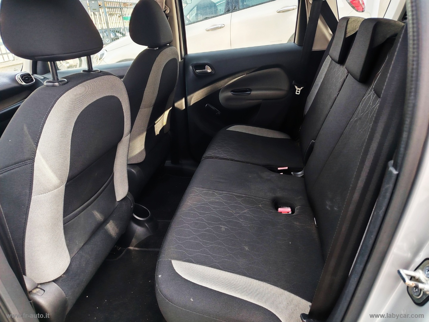 C3 Picasso 1.6 HDi 90 Exclus. Limited 2 - immagine 14