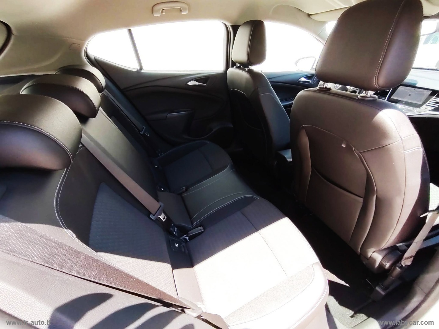 Astra 1.6 CDTi 110 CV S&S 5p. Innovation - immagine 14