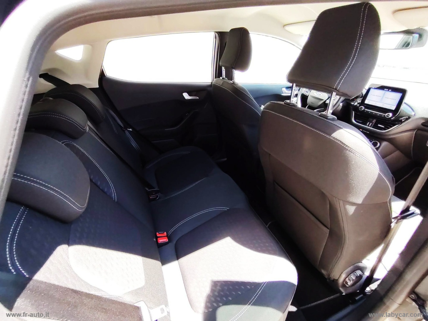 Fiesta 1.1 75 CV GPL 5p. Titanium - immagine 14