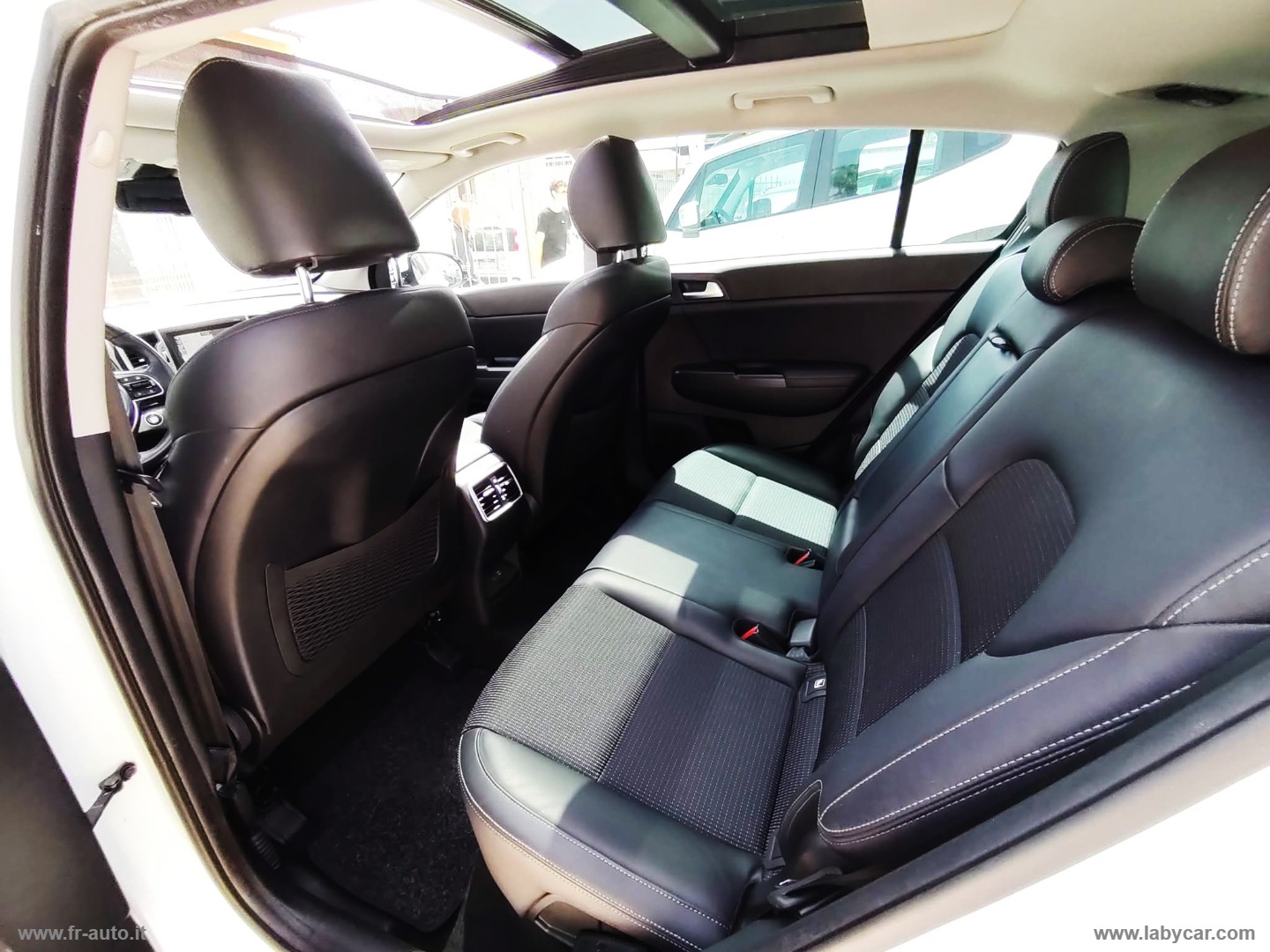 Sportage 1.7 CRDI 2WD GT Line - immagine 14