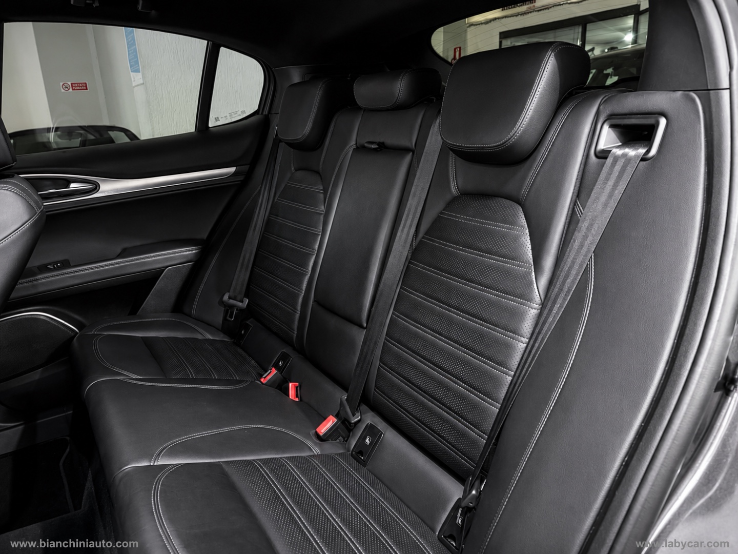 Stelvio 2.2 T.diesel 210CV AT8 Q4 Veloce - immagine 14