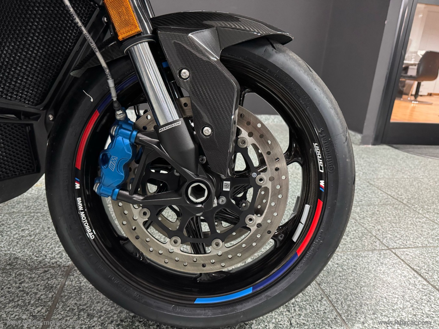 M1000 XR - immagine 14