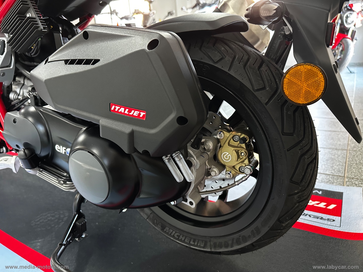 DRAGSTER 300 TEAM GREASINI MOTO2 - immagine 14