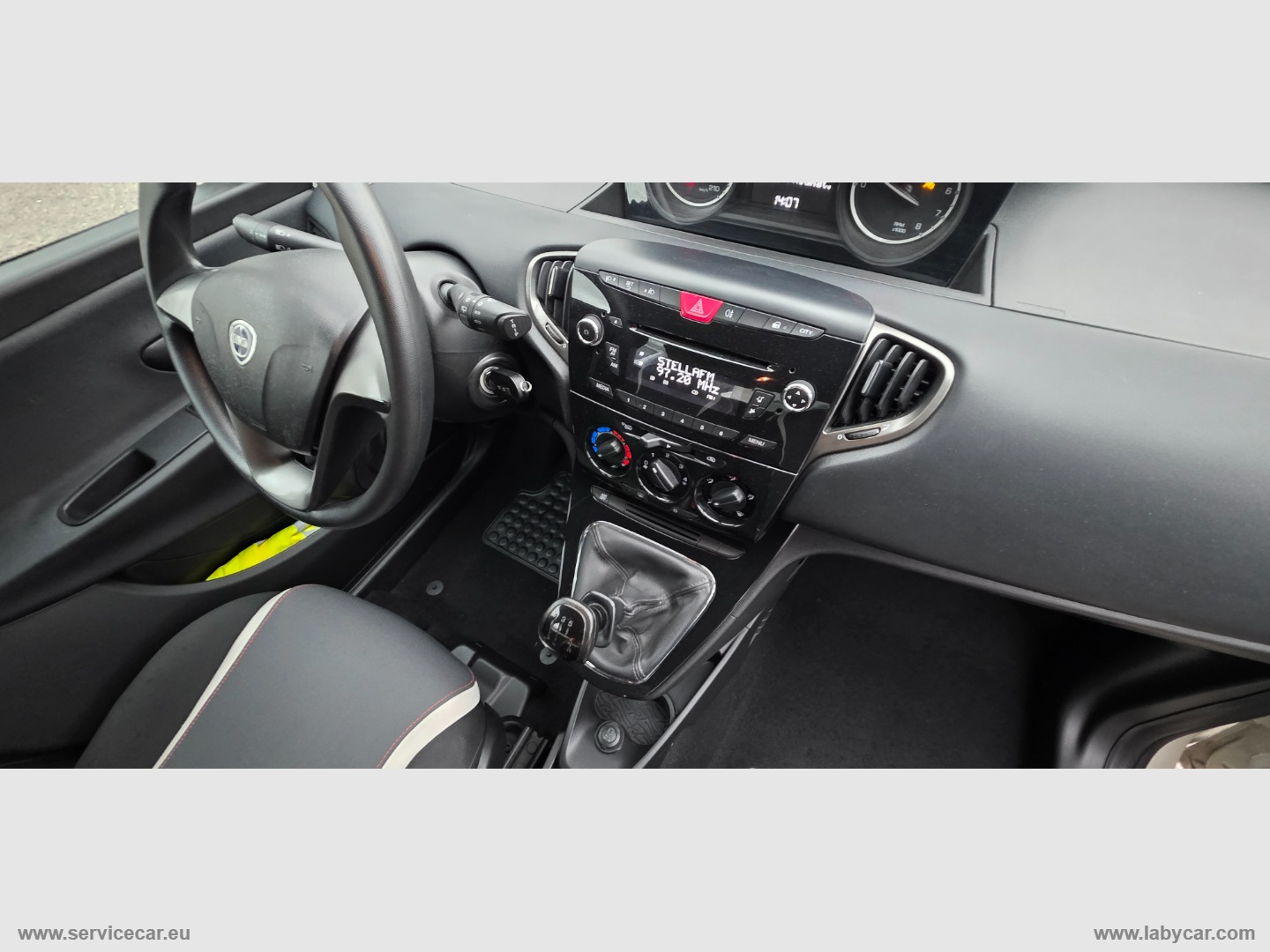 Ypsilon 1.2 69 CV 5p. Elefantino - immagine 14