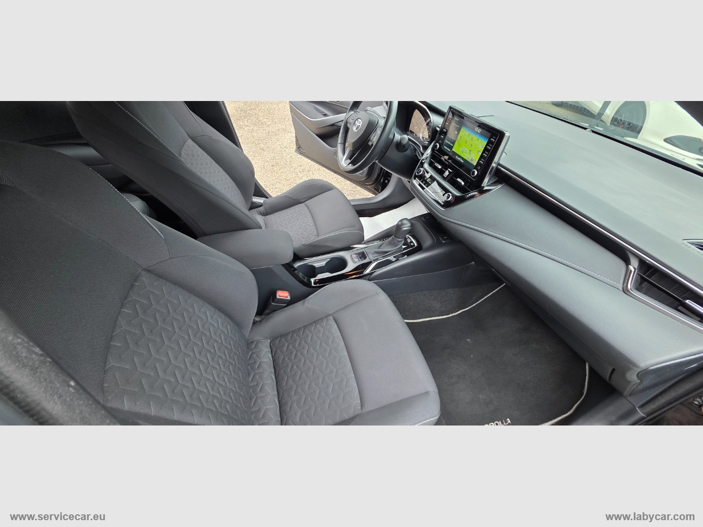 Corolla TS 1.8 Hybrid Business Tech - immagine 14