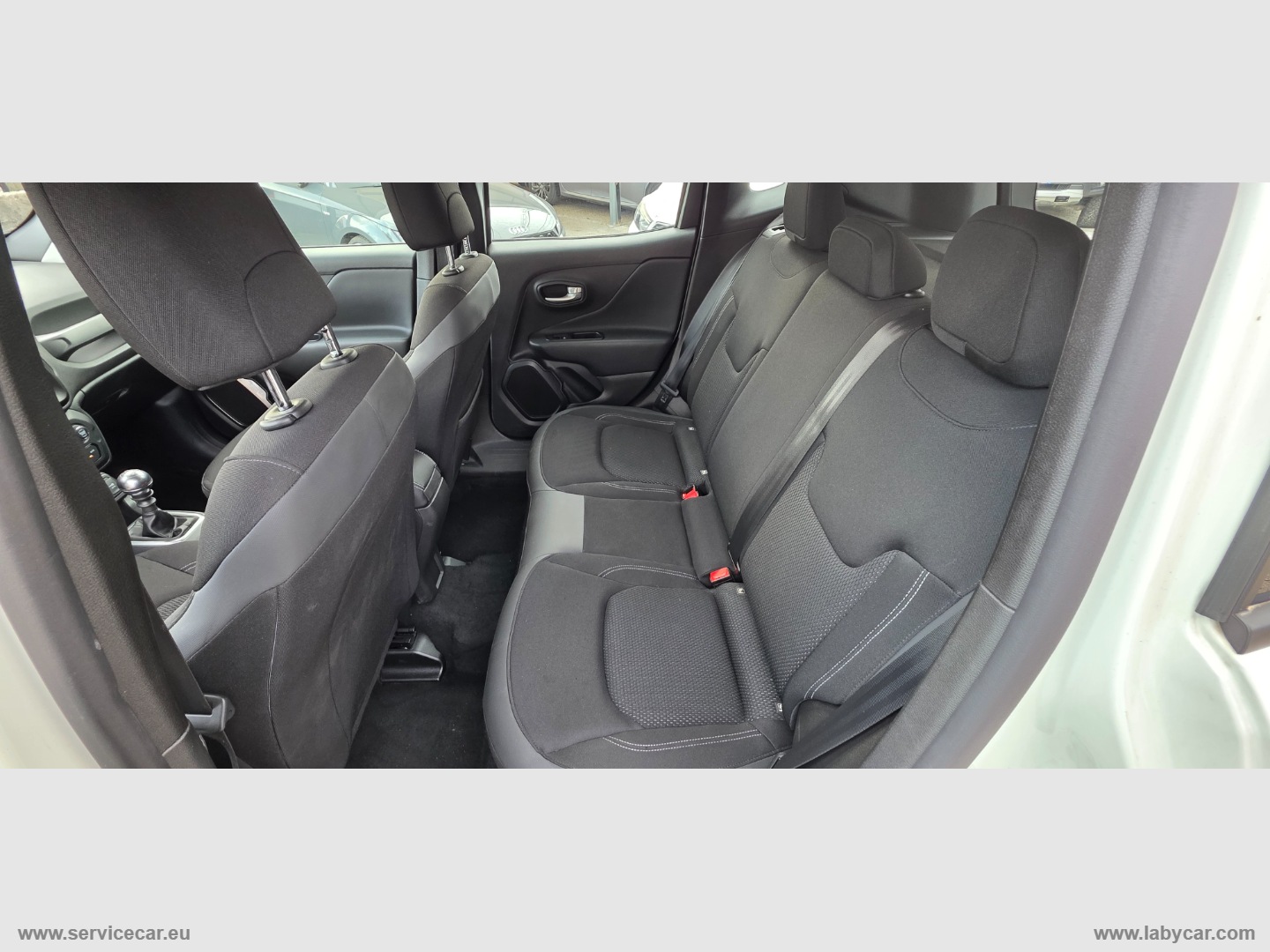 Renegade 1.6 Mjt 130CV Longitude - immagine 14