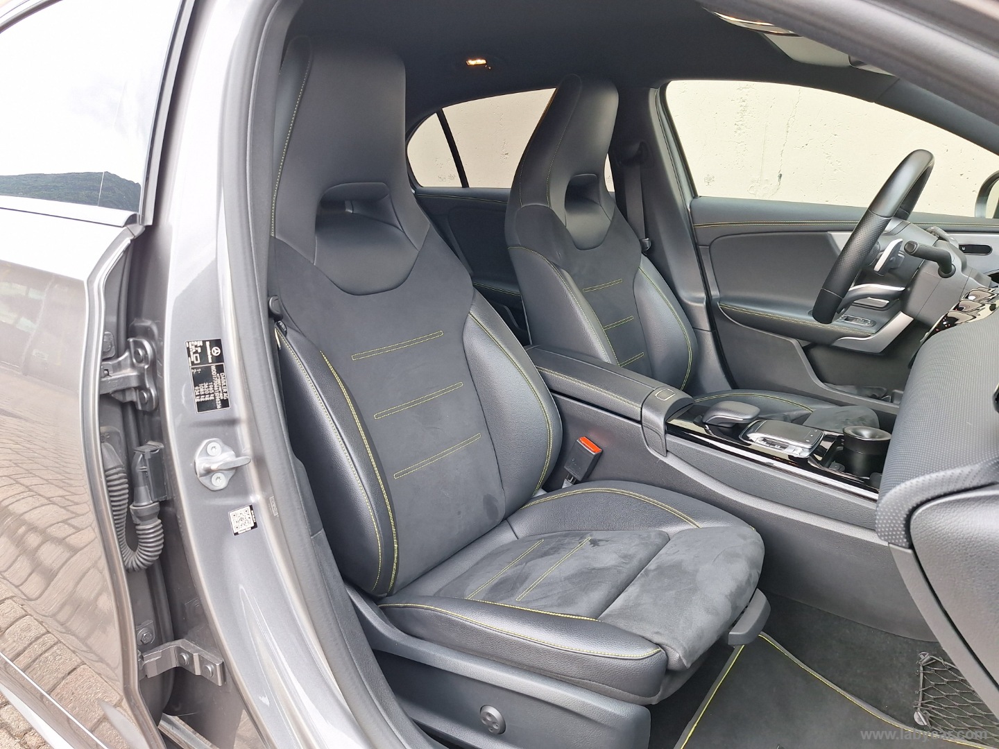 A 250 Automatic Premium EDITION ONE SERVICE UFFICIALI - immagine 14