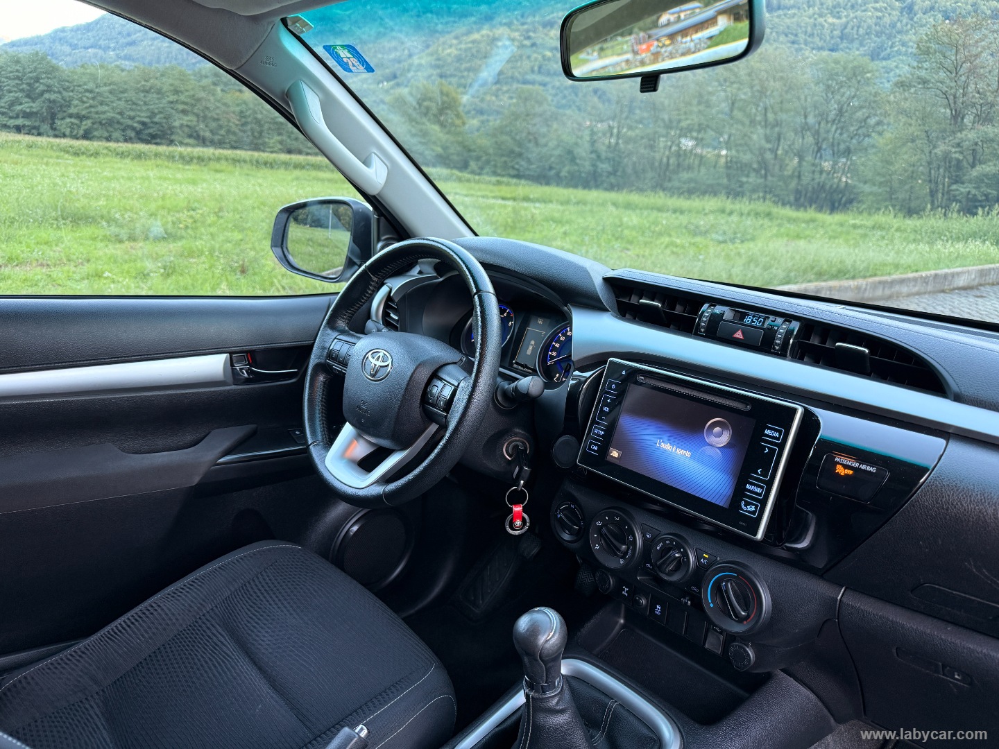Hilux 2.4 D-4D 4WD 2p. EXTRA CAB CAMERA SENS PARK - immagine 14