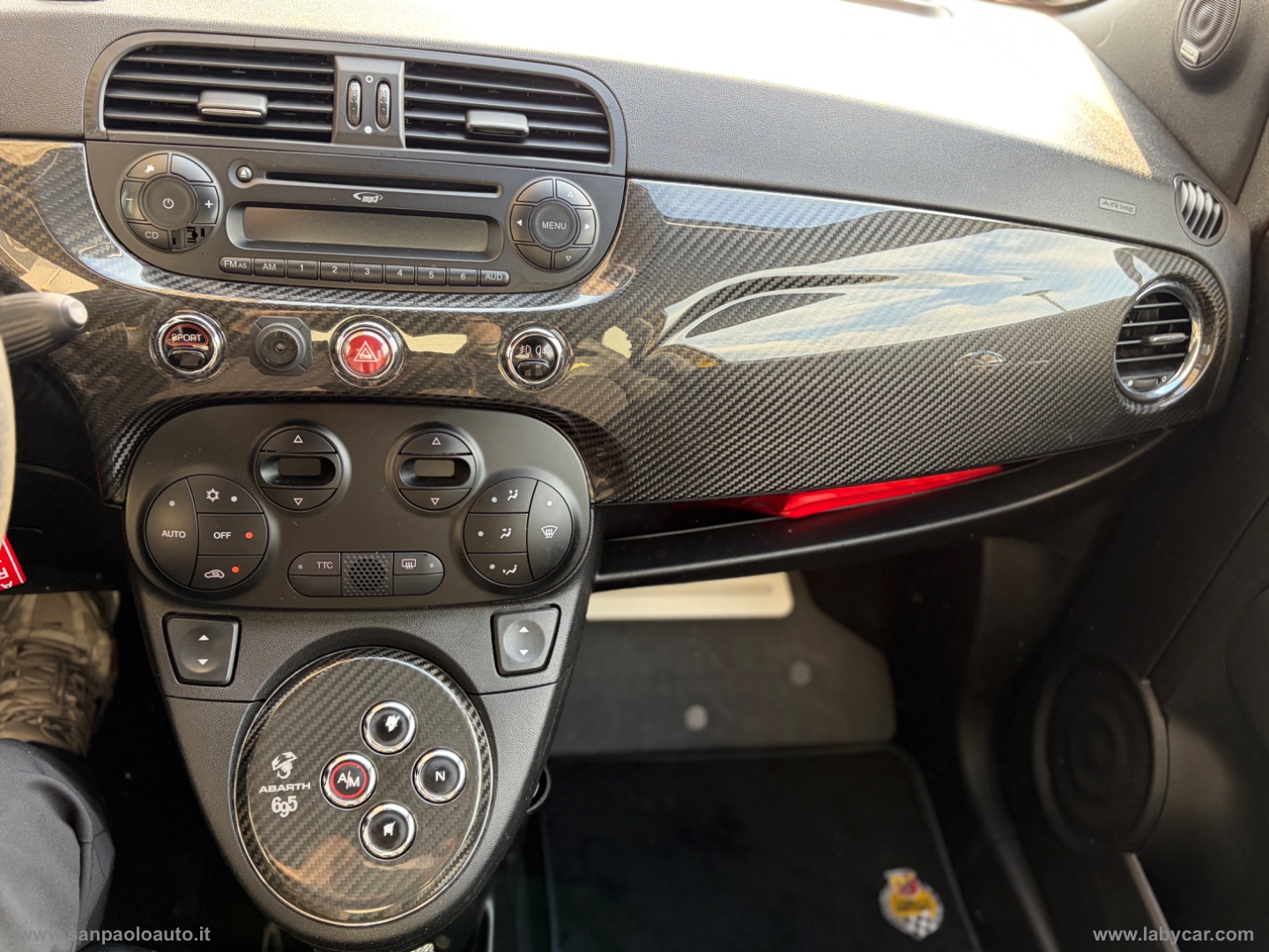 695 1.4 Turbo T-Jet TRIBUTO FERRARI 180 CV M.T.A. - immagine 14