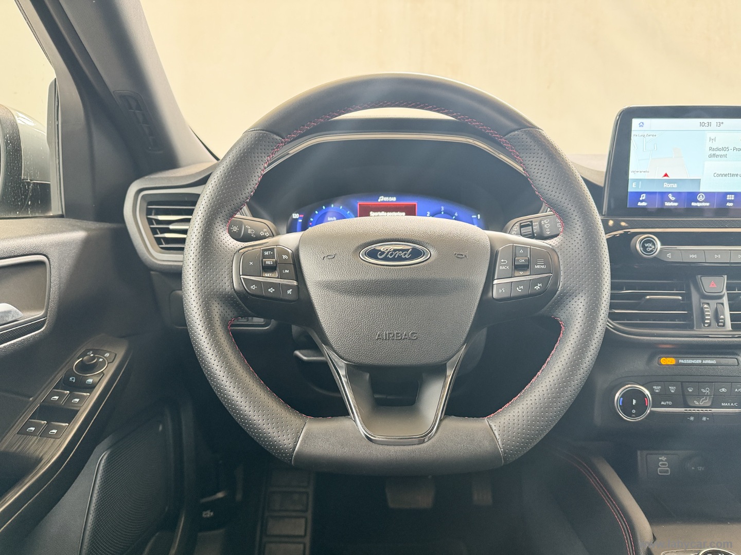 Kuga 2.0 EcoBlue 120 CV aut. 2WD ST-Line - immagine 14