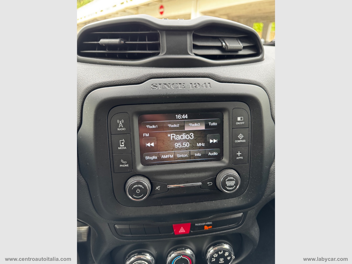 Renegade 2.0 Mjt 4WD Active Drive Sport - immagine 14