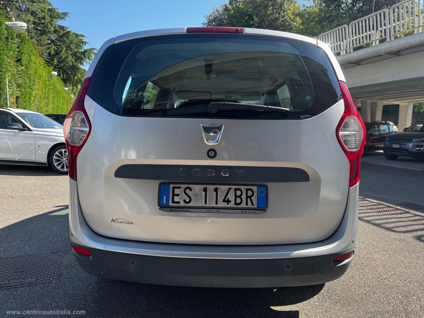 Logan 1.5 dCi 8V 90 CV Ambiance 7 POSTI - immagine 14