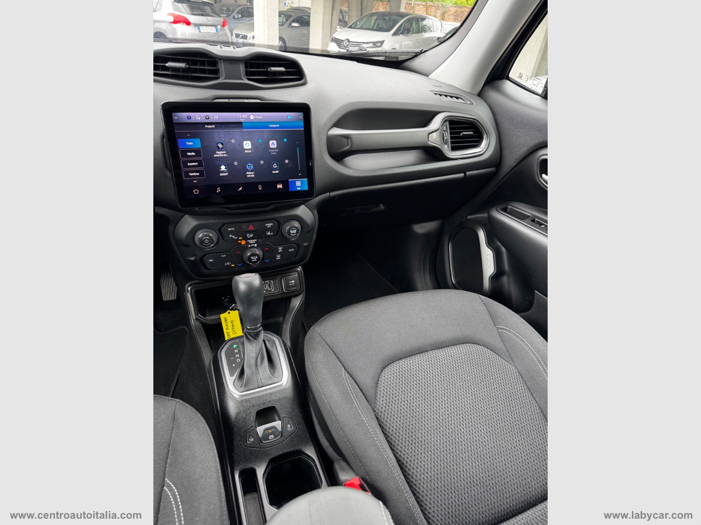 Renegade 1.5 T4 MHEV Altitude - immagine 14
