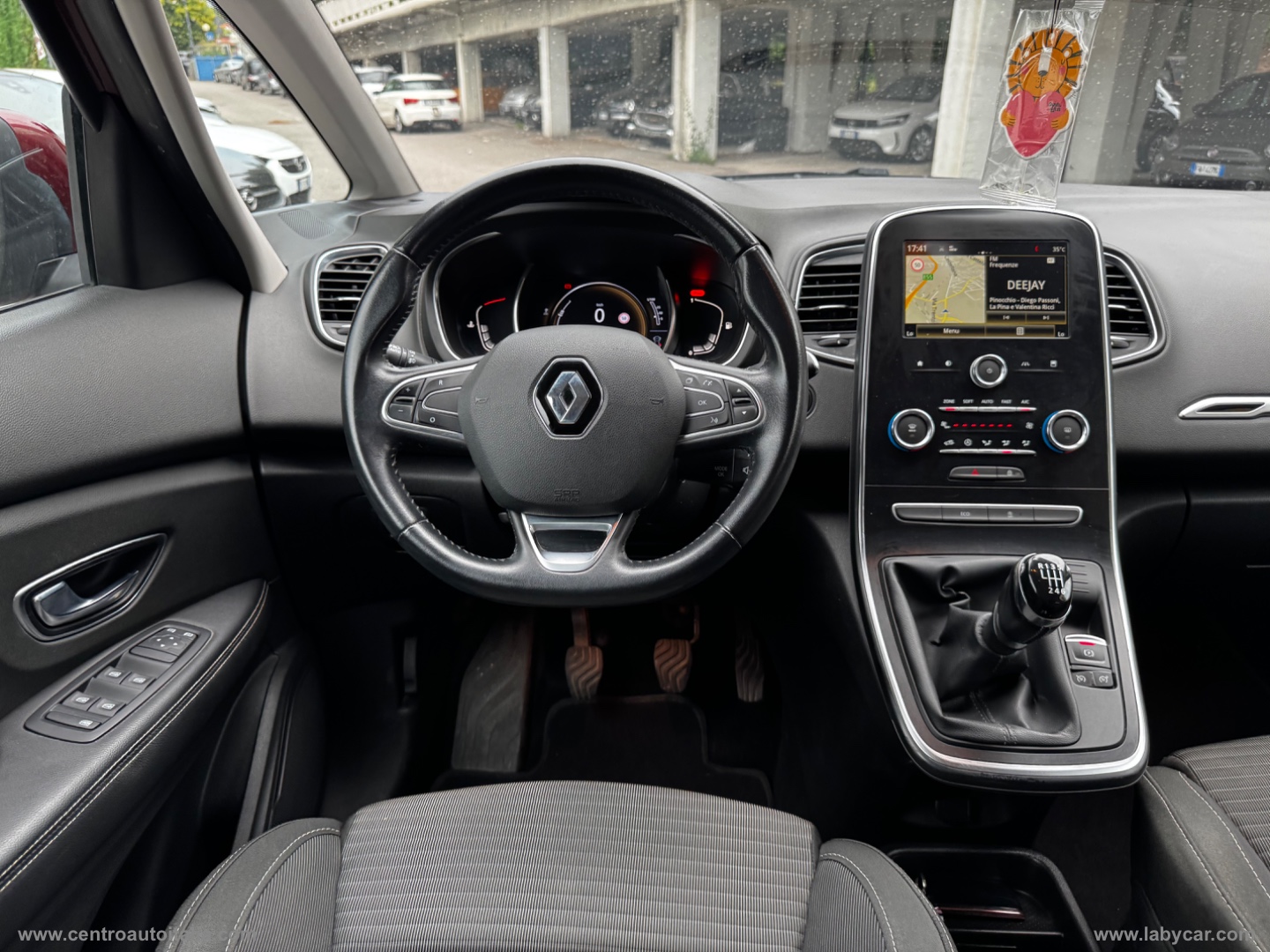 Grand Scénic dCi 8V 110 CV Energy Bose - immagine 14