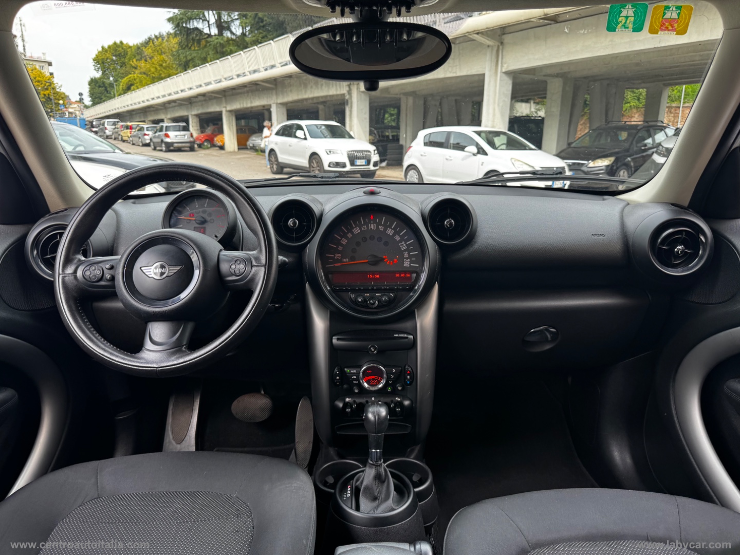 Mini Cooper D Park Lane Countryman Aut. - immagine 14