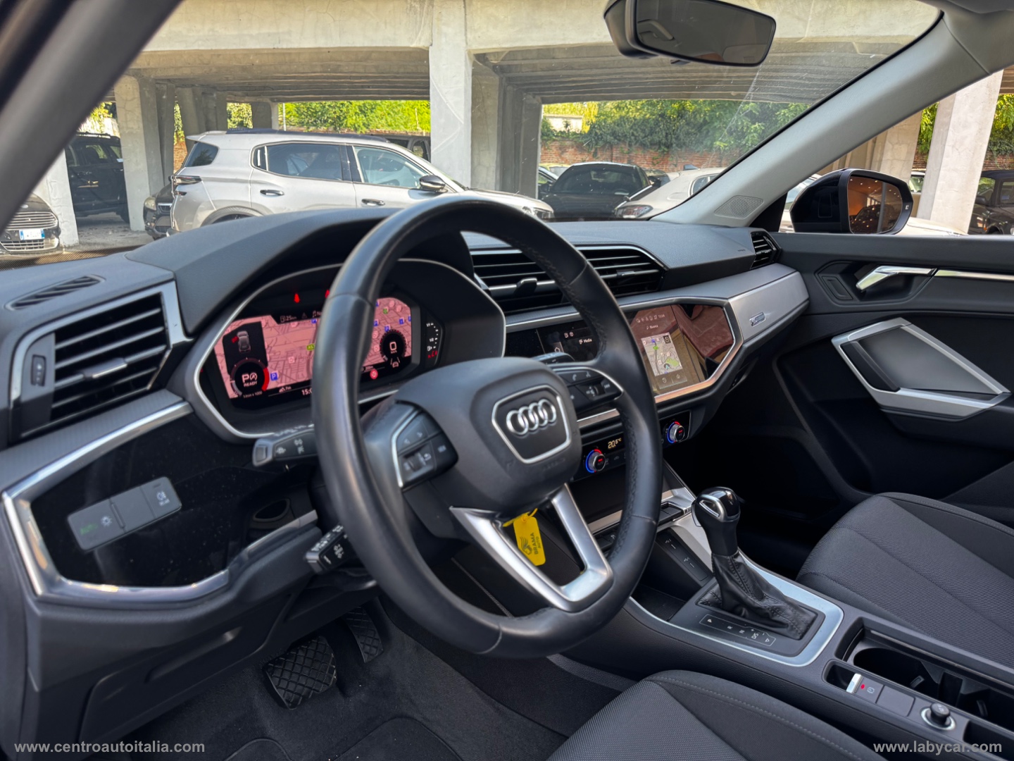 Q3 35 TDI S tronic Business Advanced - immagine 14