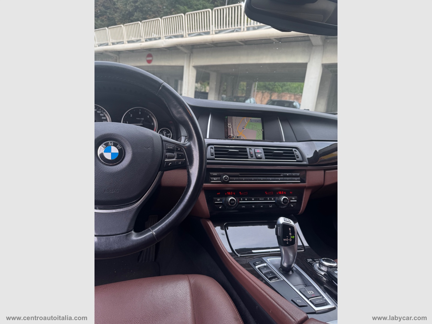 520d xDrive Touring - immagine 14