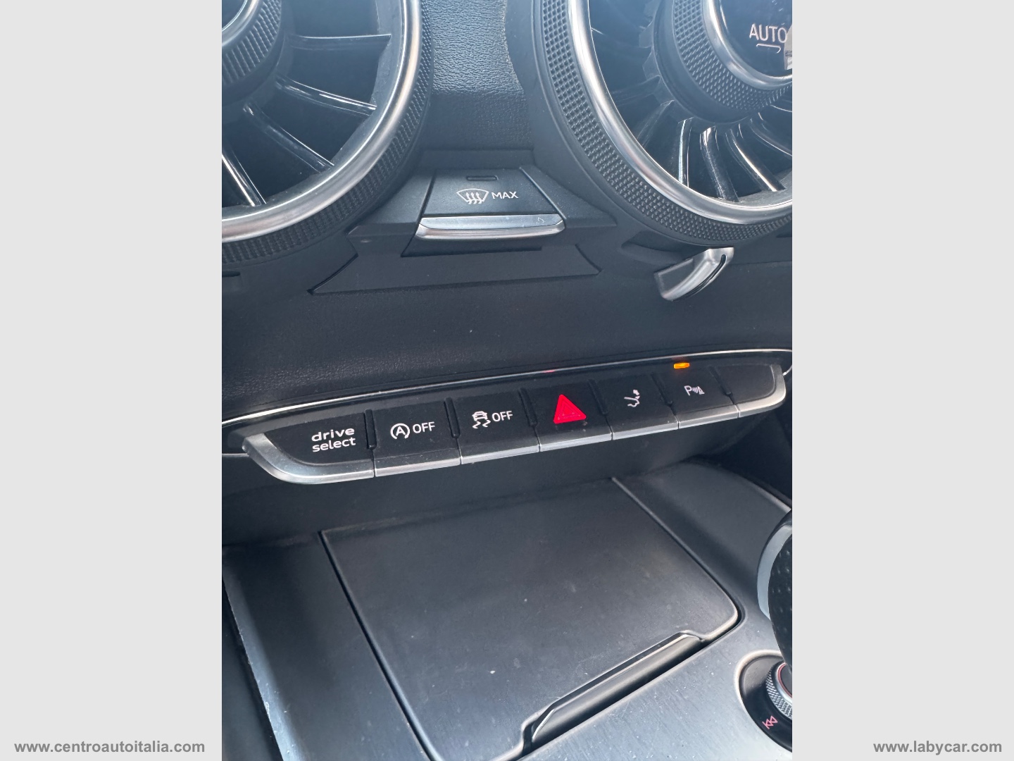 TT Roadster 2.0 TDI quattro S tr. S line - immagine 14