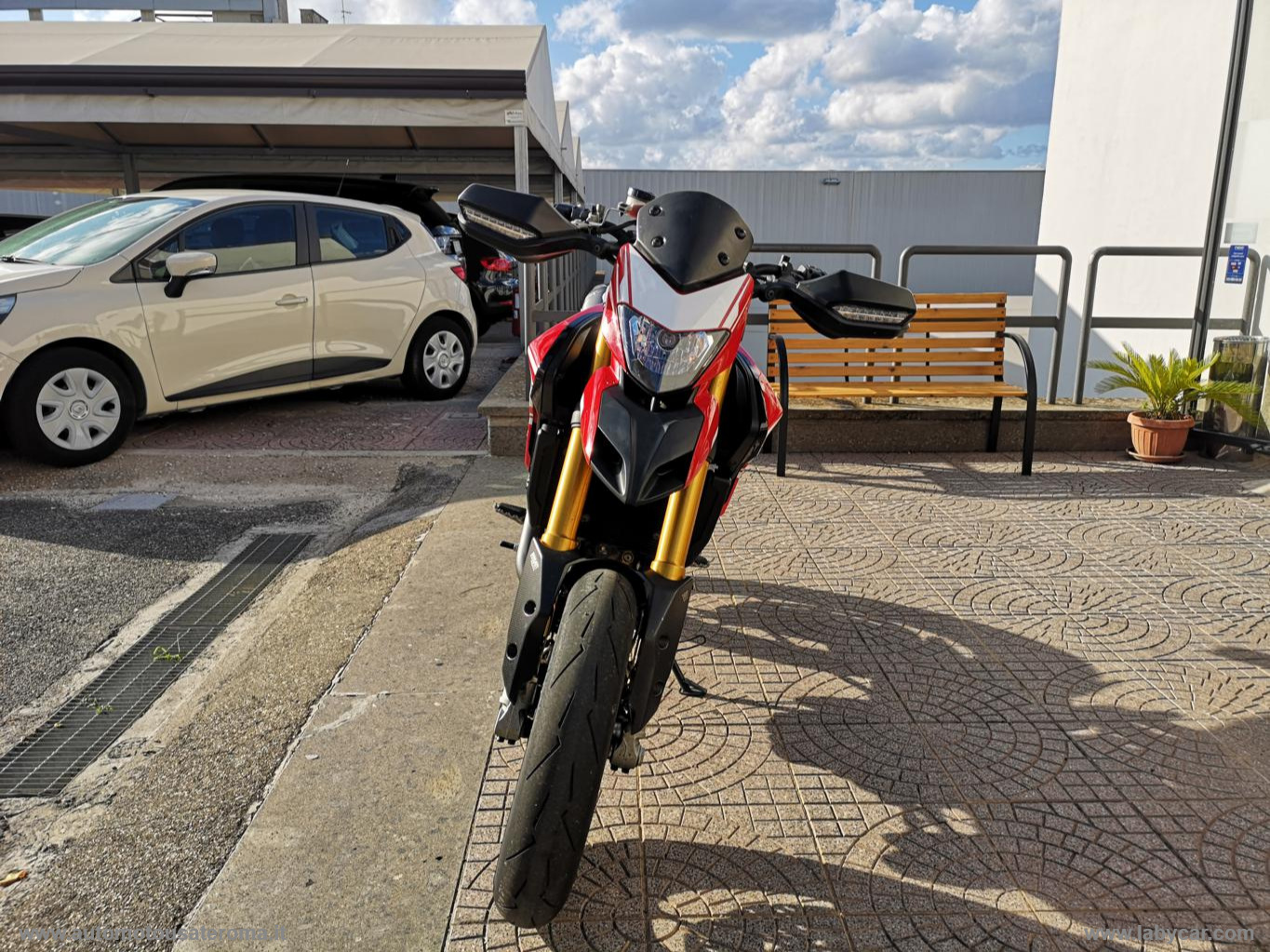 Hypermotard 939 SP RATE AUTO MOTO SCOOTER - immagine 14