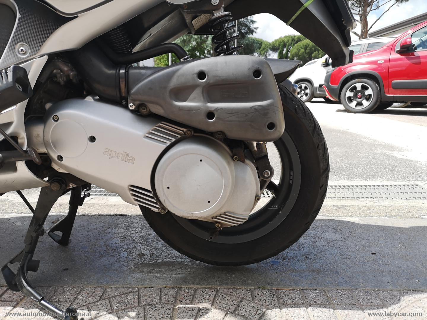 Leonardo 150 ST RATE AUTO MOTO SCOOTER - immagine 14