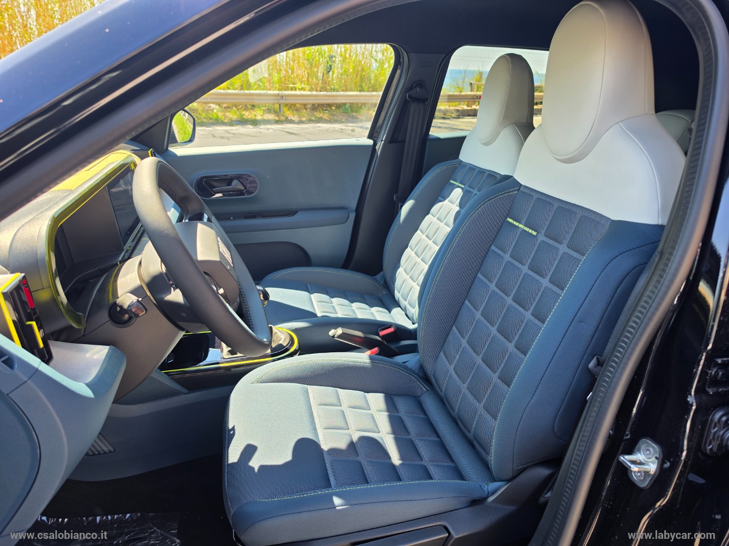 Grande Panda 1.2 100 CV S&S La Prima - immagine 14