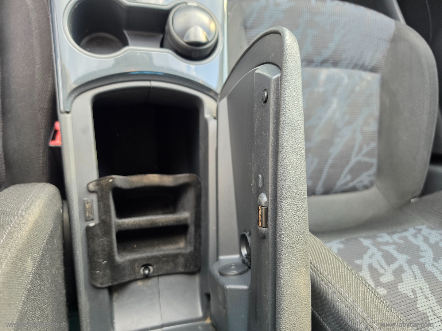 3008 2.0 HDi 163 CV aut. Tecno - immagine 14
