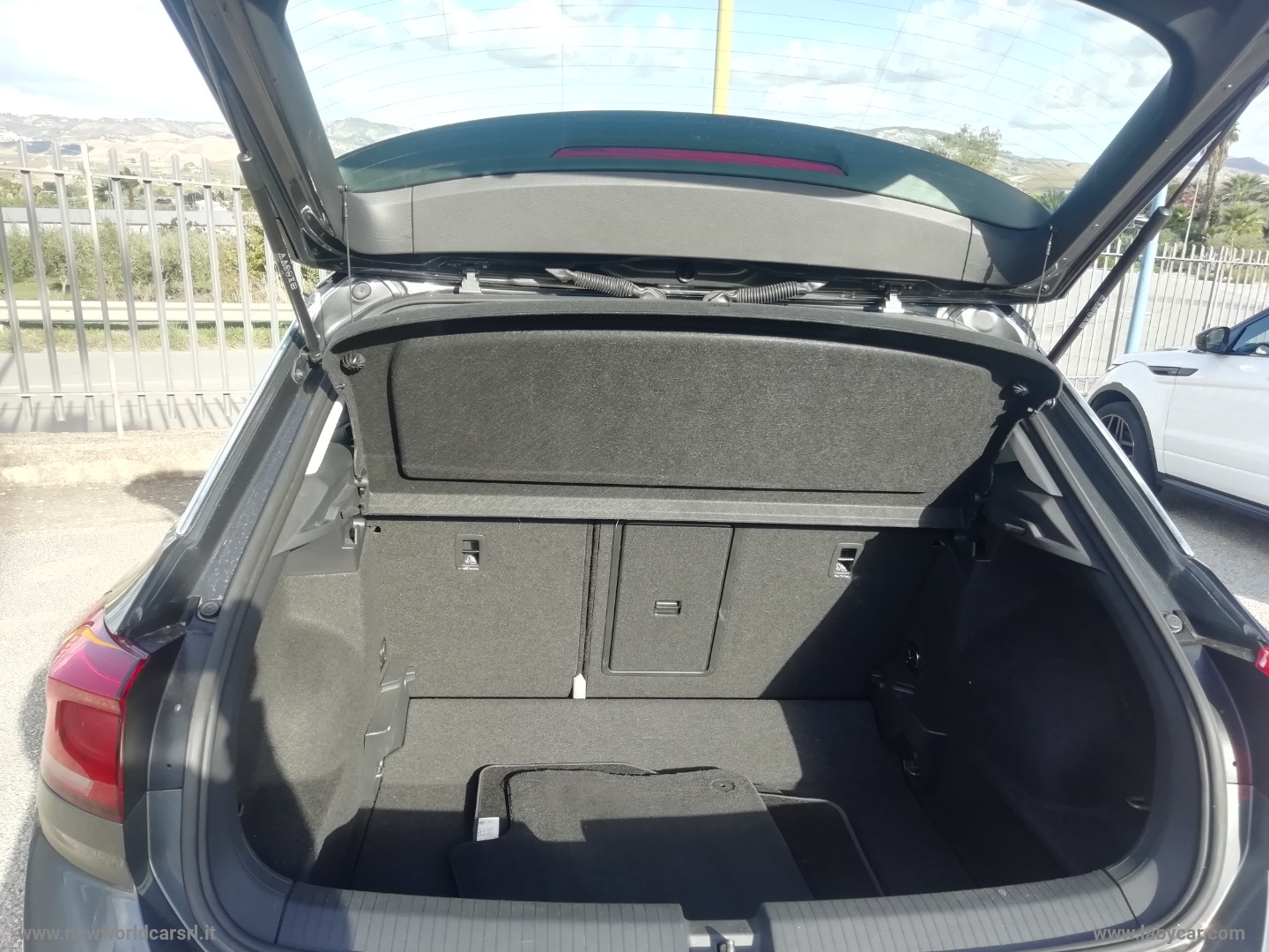 RR Evoque 2.0 TD4 150 CV 5p. - immagine 14