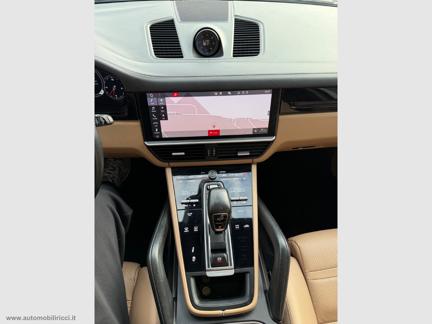 Cayenne 2.9 V6 S 440CV - immagine 14