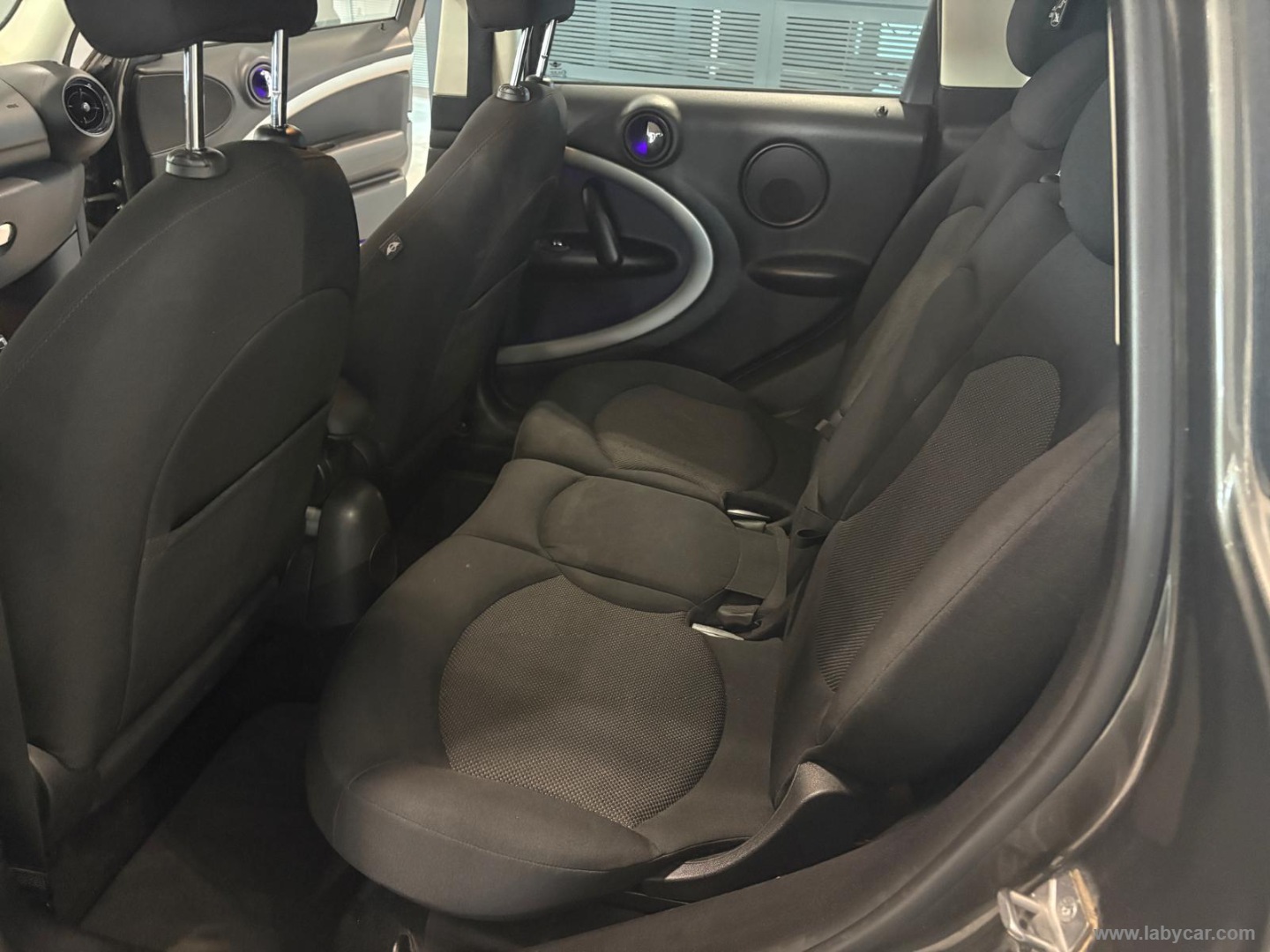 Mini Cooper D Business Countryman ALL4 - immagine 14