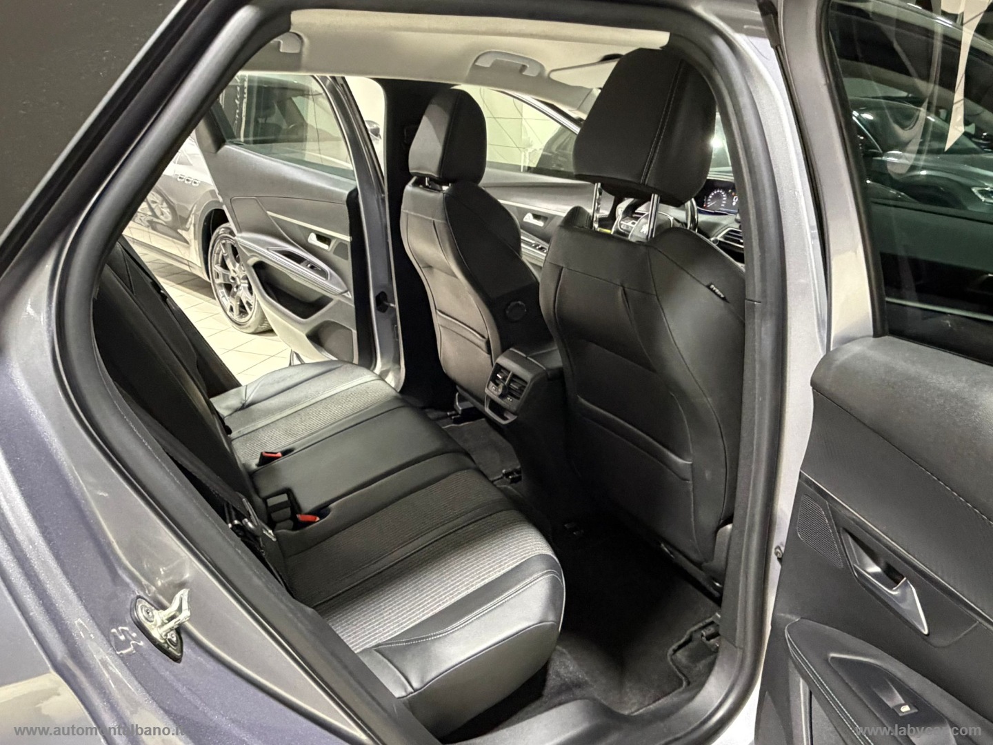 3008 BlueHDi 130 S&S Allure - immagine 14