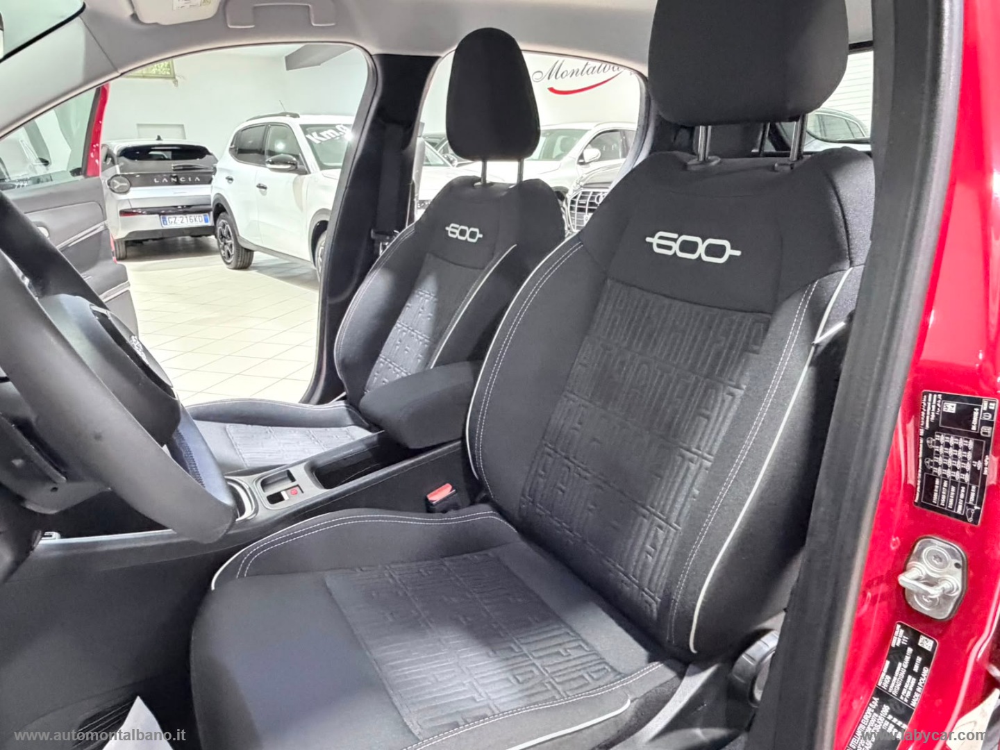 600 Hybrid 145 CV DCT MHEV Pop - immagine 14