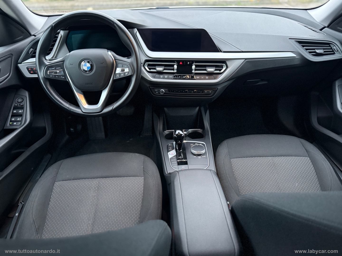 216d Gran Coupé Colorvision Edition aut. - immagine 14