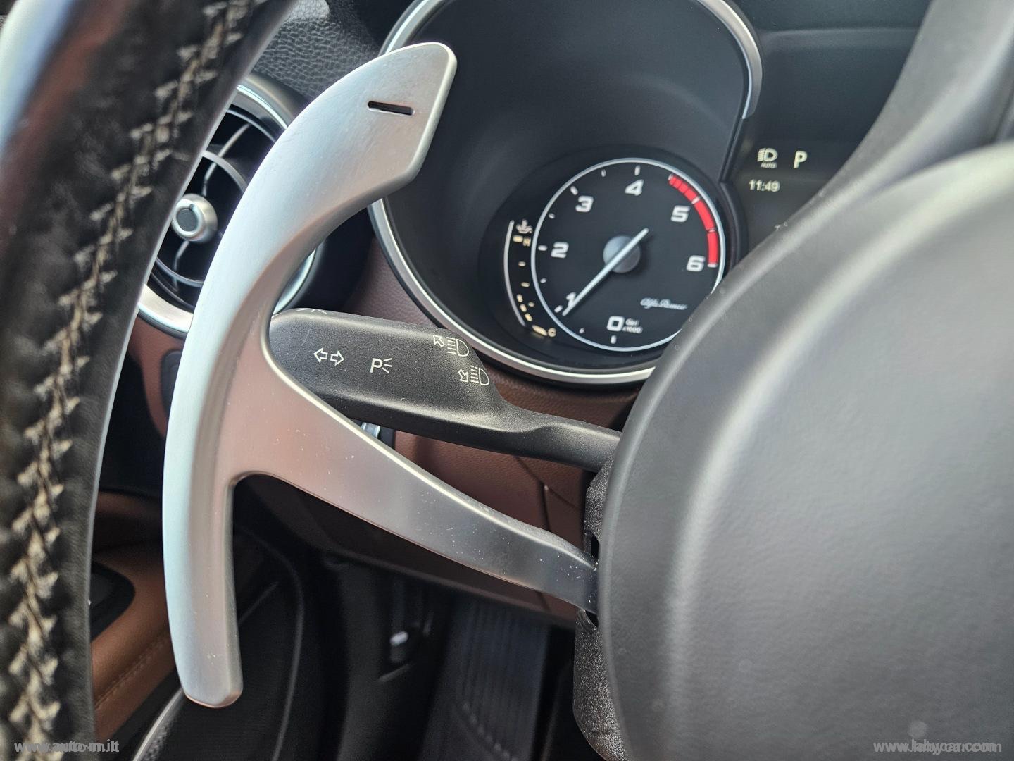 Stelvio 2.2 T.diesel 210 CV AT8 Q4 Exec. - immagine 14