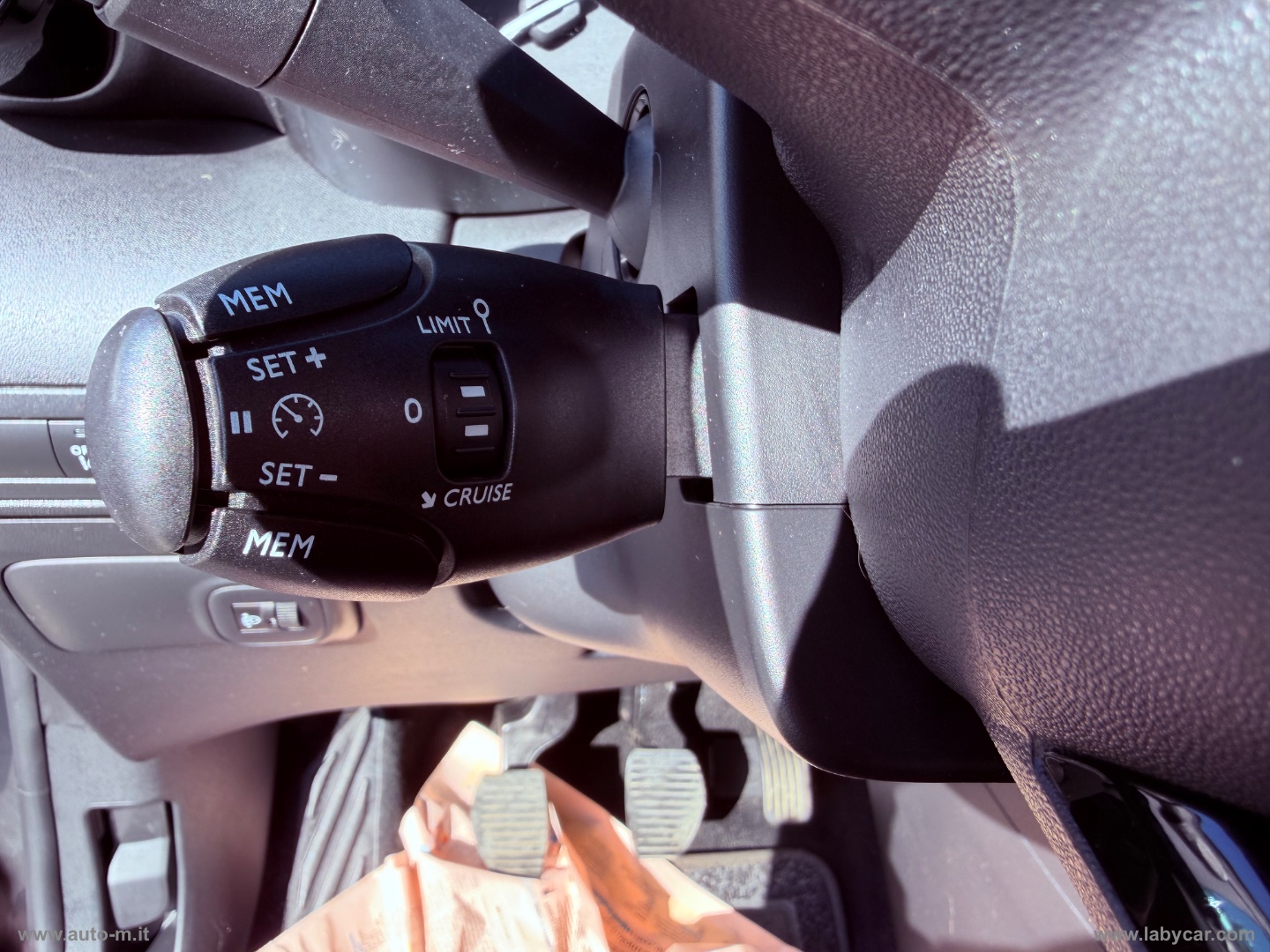 C3 Aircross BlueHDi 100 Shine - immagine 14