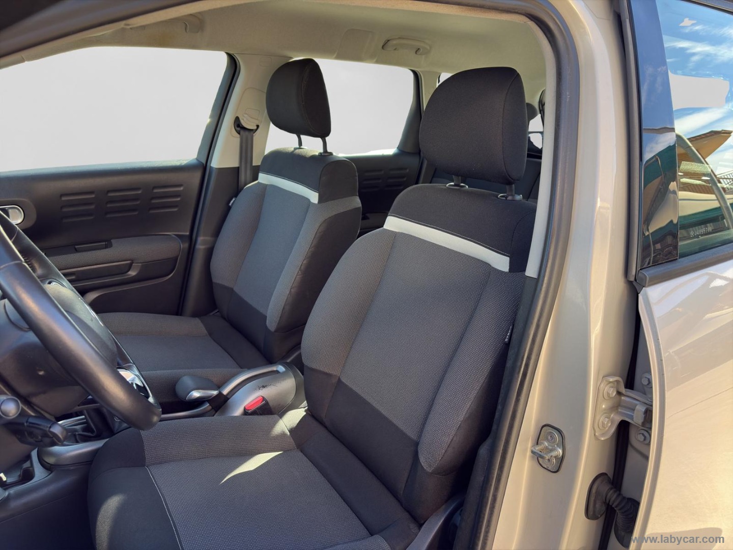 C3 Aircross BlueHDi 100 Shine PERFETTA! - immagine 14