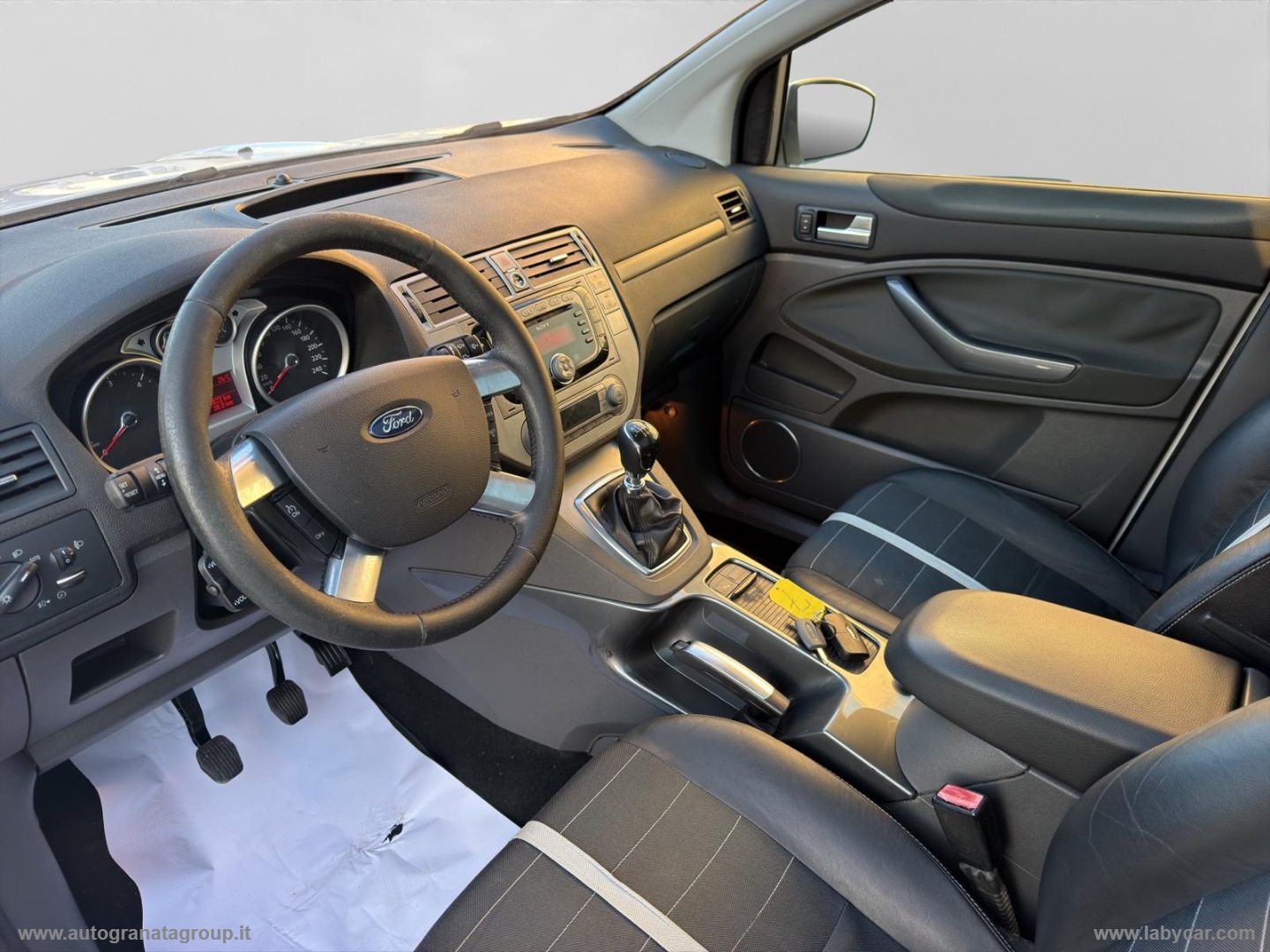 Kuga 2.0 TDCi 163 CV 4WD Titanium OUTLET! - immagine 14